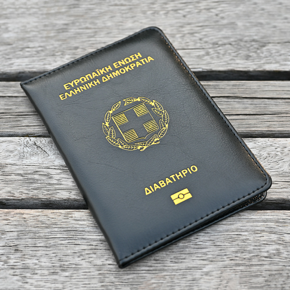Die Reisepasshülle der Helleni – Travel Accessories Greece Bewertung und Preis